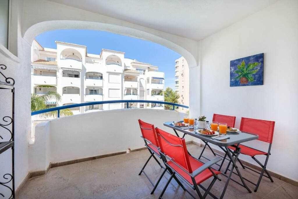797 Holiday Rentals- Hermoso Apartamento Para 4 En Benalmadena Benalmádena Exterior foto